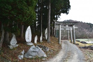 三石稲荷神社