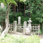 佐々木只三郎の墓